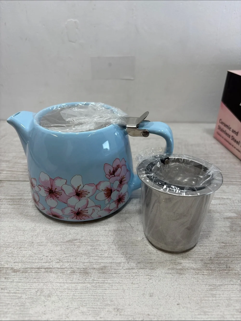 Alfred Cherry Blossom Blue Ceramic Teapot Stainless Steel Infuser NIB